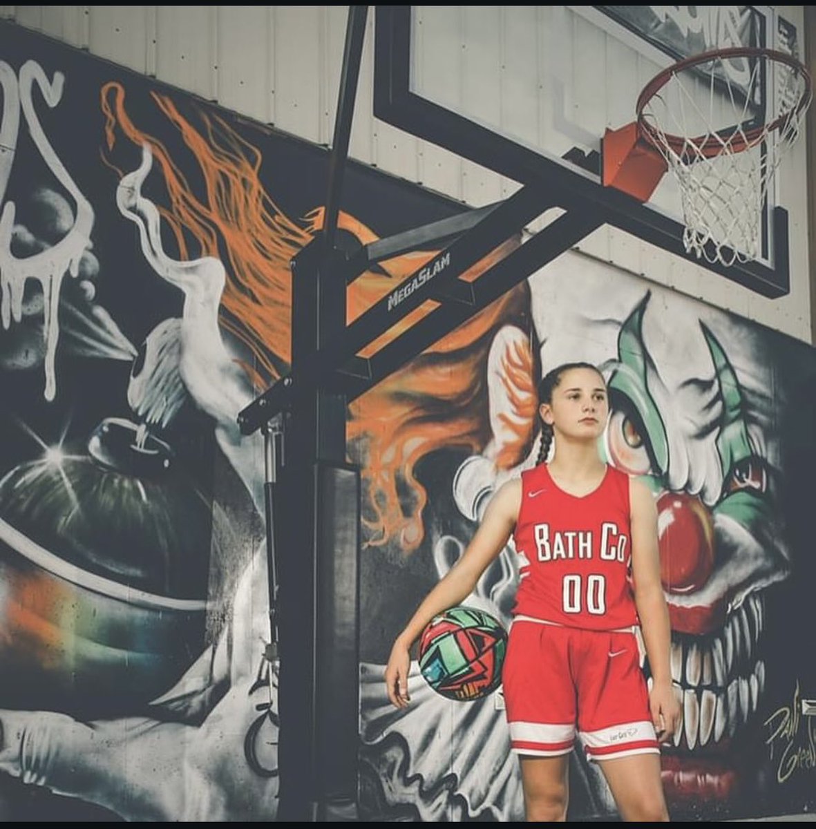 Diamond Wills tweet media