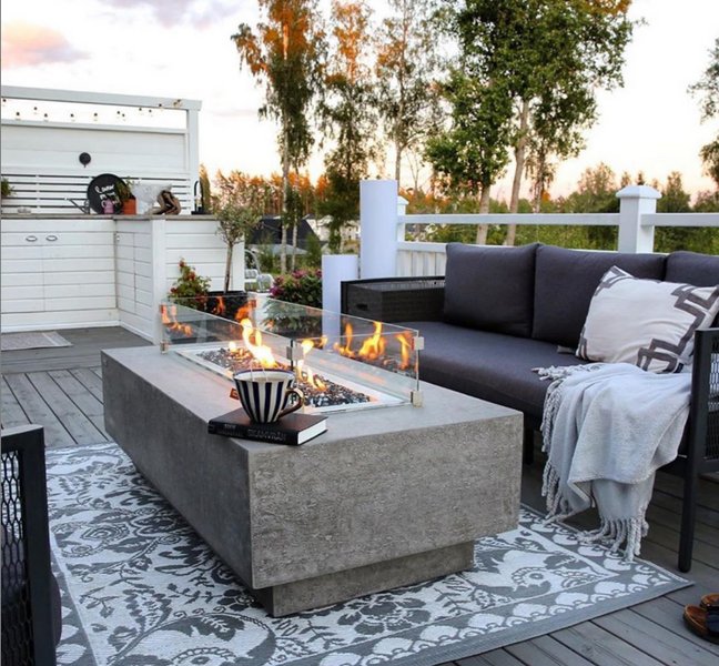 Extend your evenings outdoors. Free shipping Canada wide. #toronto #patio #canadanews