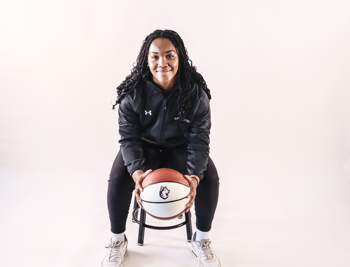 Vanessa Ellis tweet media