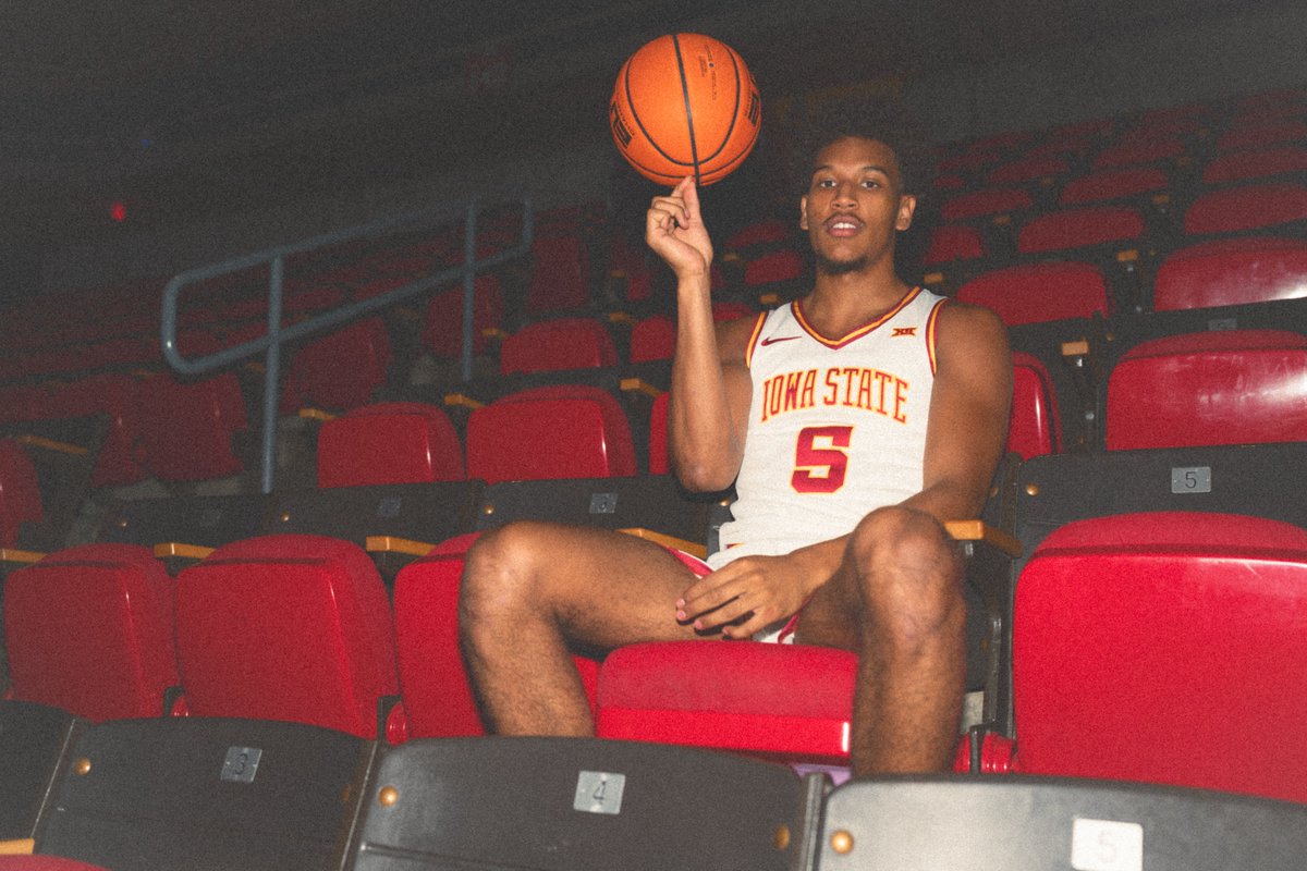 CycloneMBB's tweet photo. So you like them, huh?

#Cyclones | #C5C https://t.co/co3f9xP6IZ
