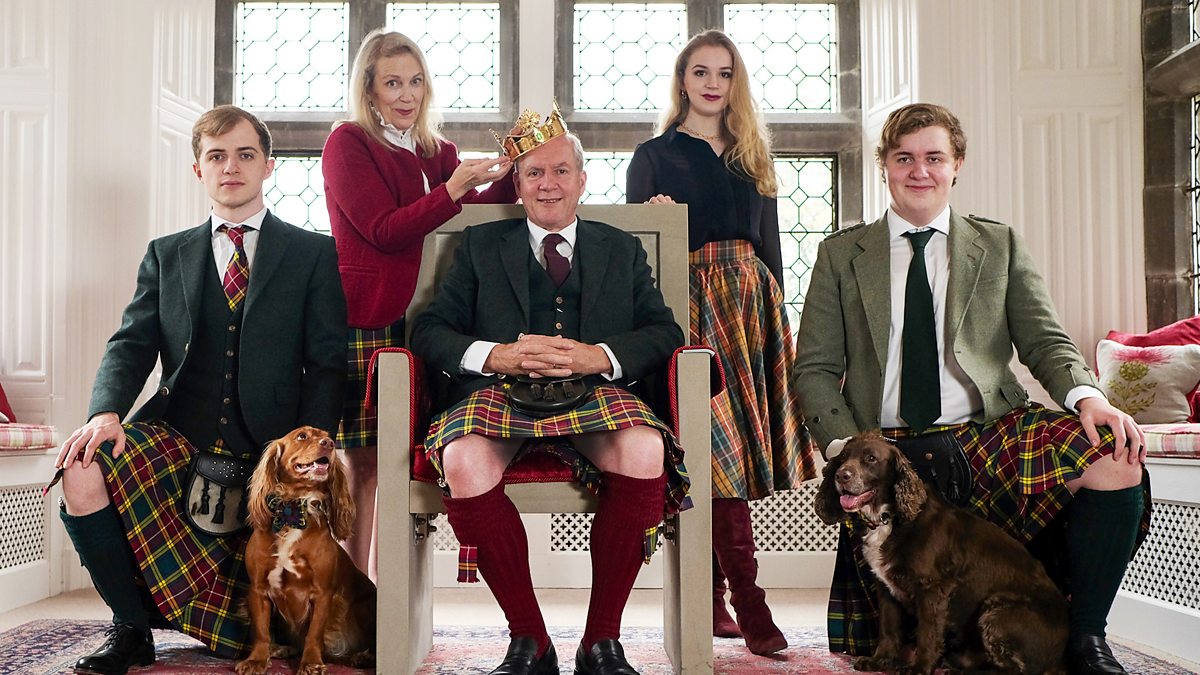 Scottish_Banner's tweet photo. In the October edition of the #ScottishBanner:
#MeettheBuchanans World Premier
@ClanBuchanan
Issue out now!
👉https://t.co/SbdKe8LQIm
#TheBanner #ClanBuchanan #ClanChief #Scotland #Buchanan #ScotSpirit #ScottishClan https://t.co/ntAadyLdhO
