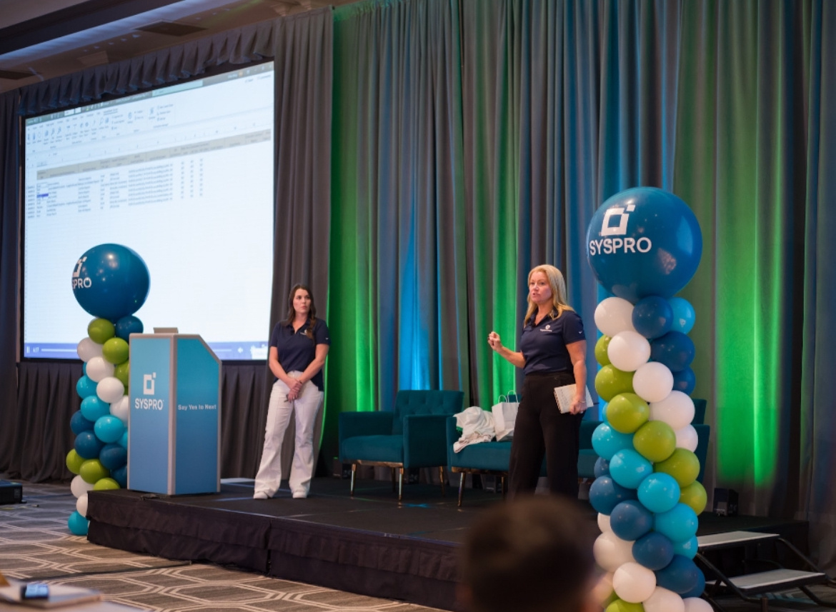 SYSPROAmericas's tweet image. ⚡@DashDoc, @insightsoftware, @SugarCRM, &amp;amp; #riteSOFT explore solutions for fragmentation &amp;amp; enhancing efficiency. #SYSPROspark attendees learn how automation in document storage, AP, &amp;amp; real-time data tools can streamline their operations. More: hubs.ly/Q02TyXmm0