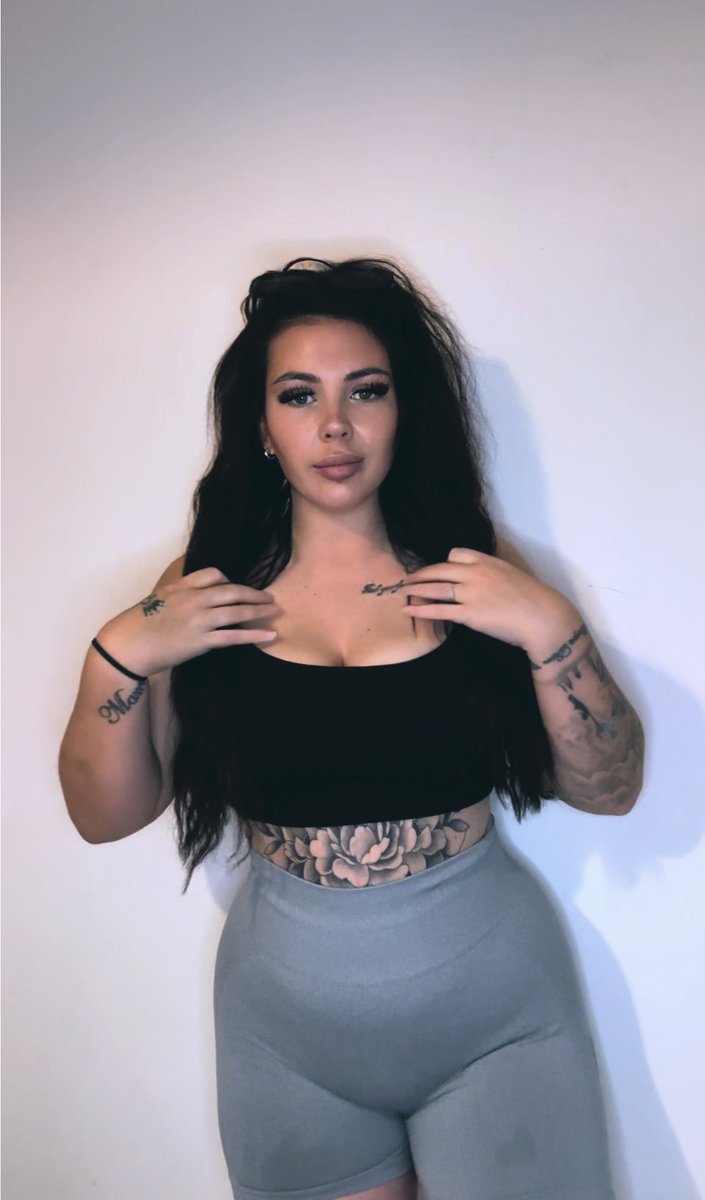 Live in gym clothes xx