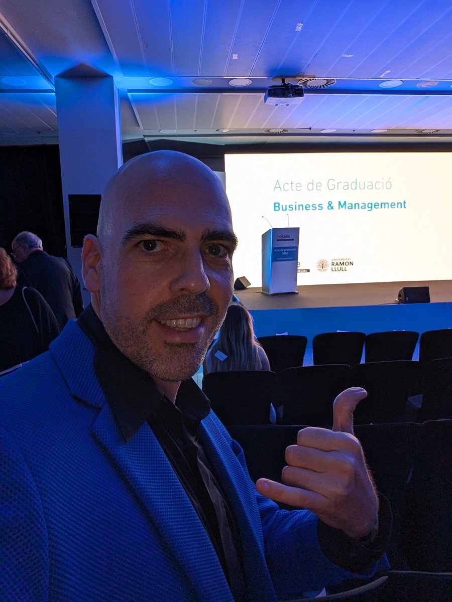 Albert Lorente (@albertlorente) on Twitter photo Un placer estar como docente en el acto de Graduación #LSGraduacions24 de Masters en #Business & Management. <a href="/LaSalleBCN/">La Salle BCN</a>.
#teacher #DigitalMarketing #MIBA #MECOM #MUMDRS #MarcaPersonal #master Un placer estar como docente en el acto de Graduación #LSGraduacions24 de Masters en #Business & Management. <a href="/LaSalleBCN/">La Salle BCN</a>.
#teacher #DigitalMarketing #MIBA #MECOM #MUMDRS #MarcaPersonal #master