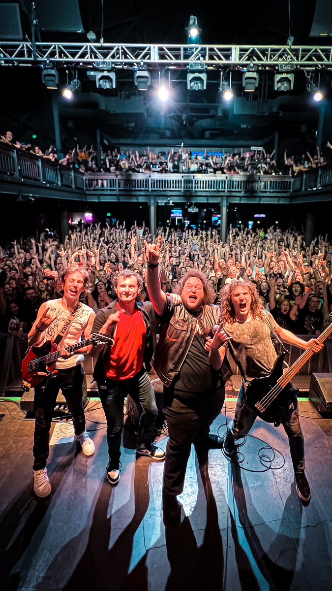 AMHband's tweet image. Check dates near you below! 🤩❤️🔥
Upcoming dates:
* Oct 15: Calgary, AB
* Oct 16: Edmonton, AB
* Oct 18: Vancouver, BC
* Oct 19: Seattle, WA
* Oct 20: Boise, ID
* Oct 21: Portland, OR
* Oct 23: Berkeley, CA
* Oct 24: Anaheim, CA