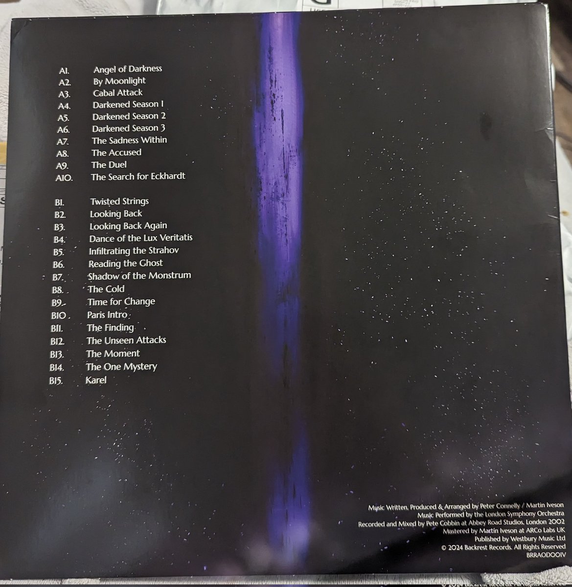 SoulGlitc_h's tweet photo. I now own the best soundtrack in the Tomb Raider series on vinyl @MusicConnelly 🥹🖤 https://t.co/tZHwGGuR9b
