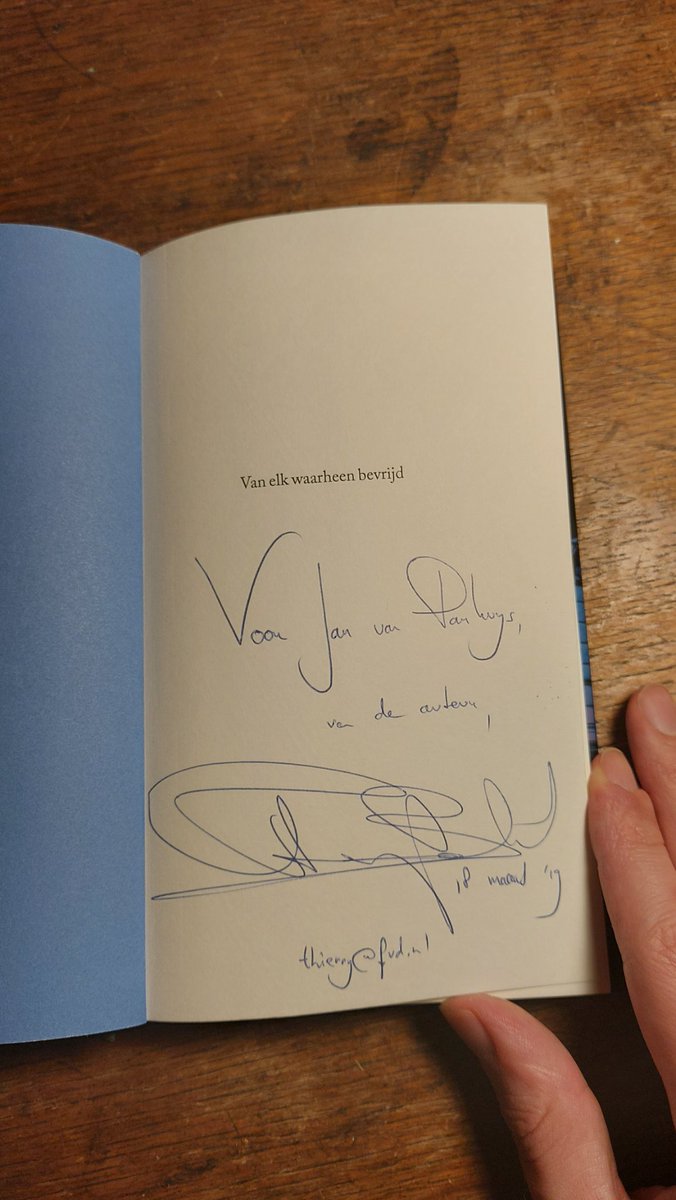En dan heb je ineens de handtekening van Thierry...
#kringloopgeluk?