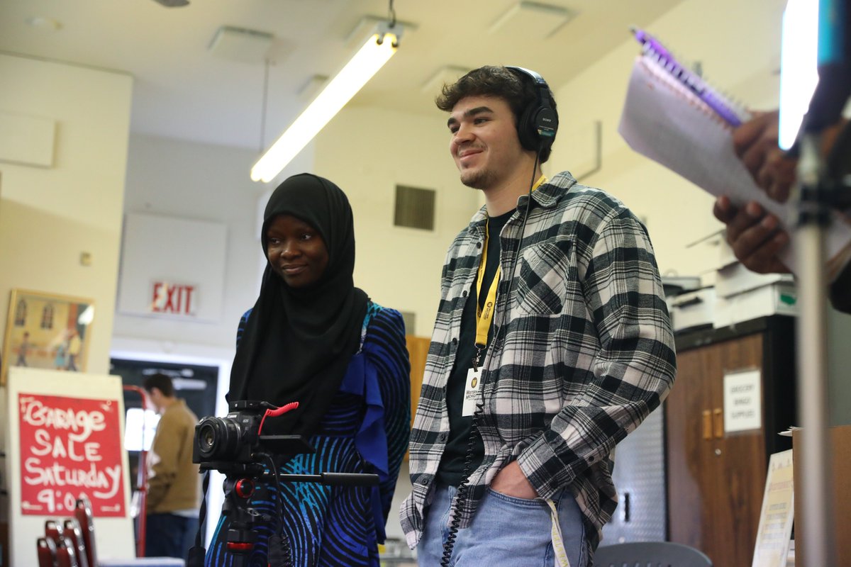 WMU_CAS's tweet image. 🔦CAS Research Spotlight: School of Communication

🎥Dr. L Lusike Mukhongo and WMU students are redefining service-learning through film and media production projects, emphasizing non-extractive and non-intrusive approaches to filmmaking.

Read more here: bit.ly/3A16Ccq