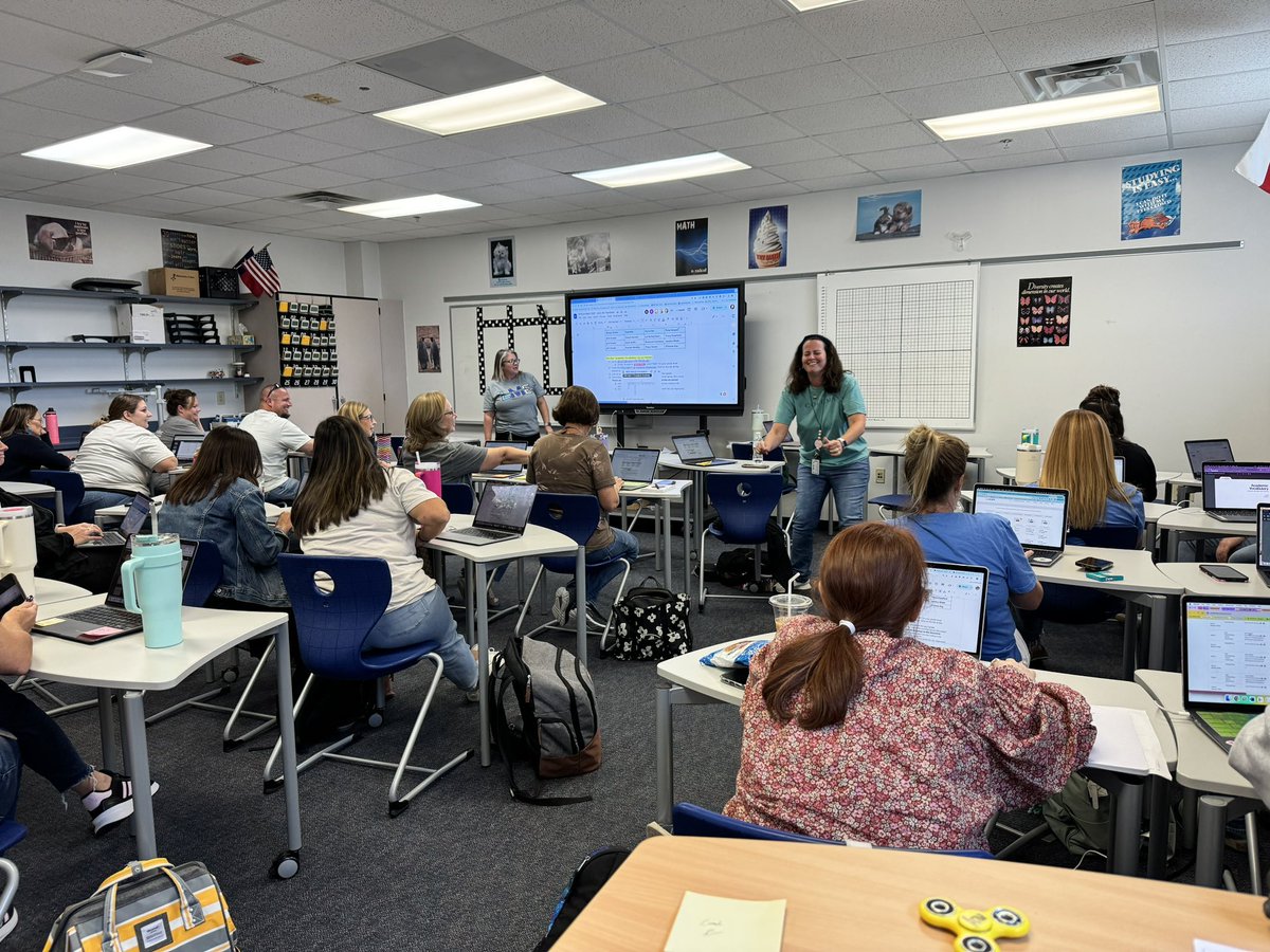 hank pendley tweet media