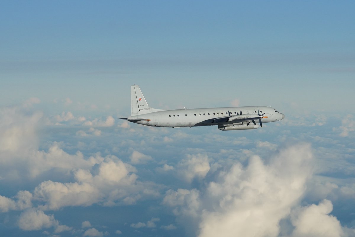 Two Norwegian F-35s identified today a Russian IL-20 COOT intelligence aircraft flying in international airspace in the western Barents Sea. Quick Reaction Alert missions are a part of Norway's responsibility for NATO, with the jets on 15 minute standby 24/7 #nato #wearenato