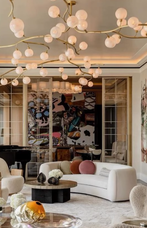 🇬🇧 Transform your living room into a masterpiece! What’s the one piece you can’t live without - an elegant sofa, a bold center table, or a statement armchair? Let us know your must-have!

🇮🇹 Trasformate il vostro salotto in un capolavoro! Qual è il pezzo di cui non potete fare a