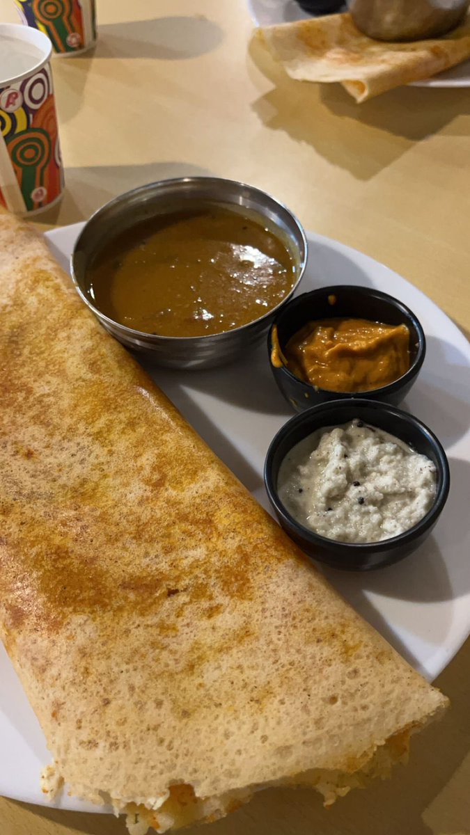 prateesha_singh's tweet photo. Dekho tumhe craving honi toh nahi chahiye par ab hogi😂😁
Or Batao dinner ho gya?
#foodgasm #foodlove #southindianfood #midnightcraving #foodies #loveforfood #foodbloggers https://t.co/BfI7GwZjMI