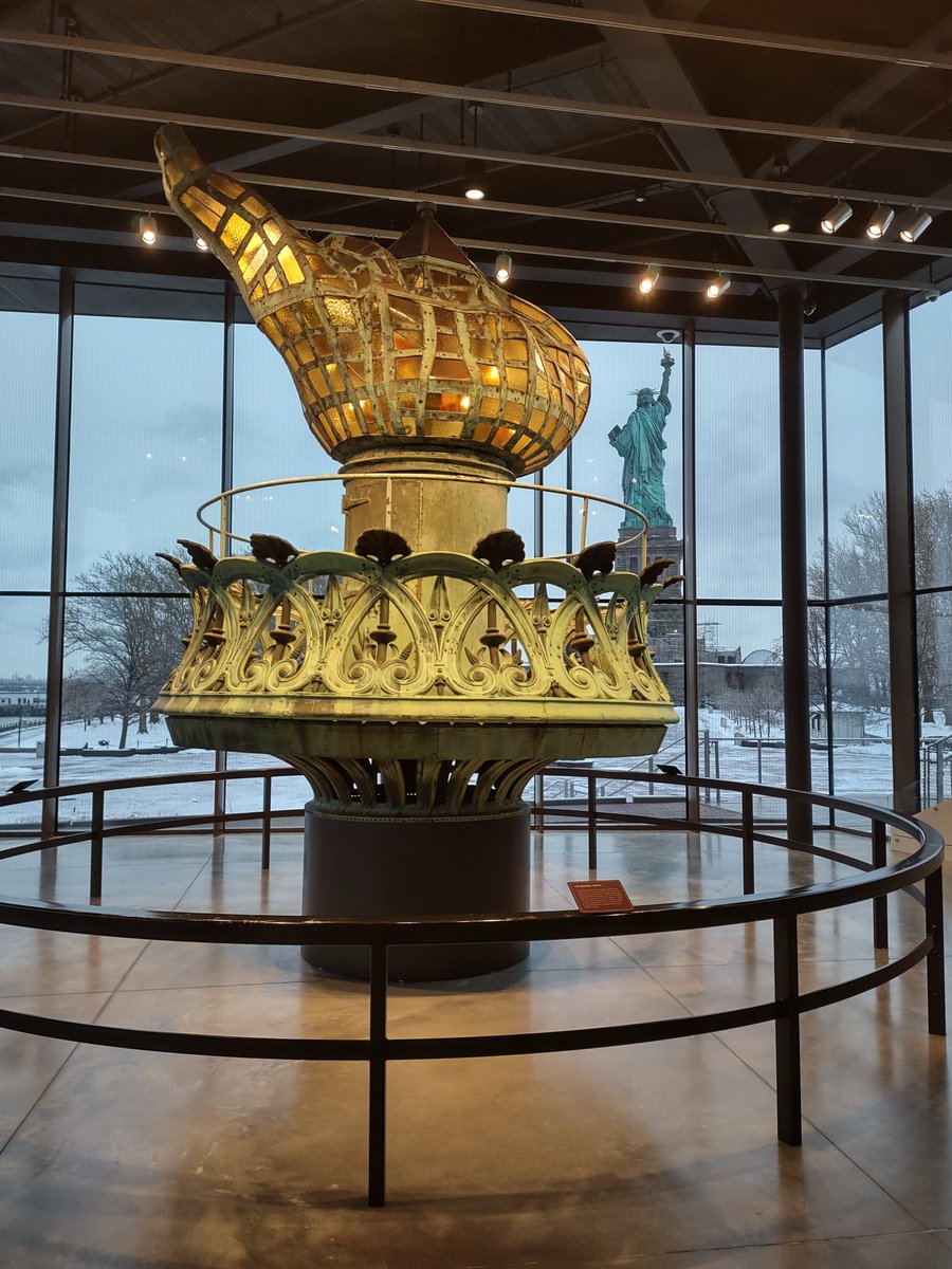 Statue of Liberty NM (@statueellisnps) on Twitter photo Fall operational hours are in effect. First incoming sails from Battery Park, NY and Liberty State Park, NJ are at 9:00am. Last incoming sails are at 3:30pm. Final clearing boats are at 5:00pm. Please arrive early in order to enjoy both islands. 🗽 nps.gov/stli Fall operational hours are in effect. First incoming sails from Battery Park, NY and Liberty State Park, NJ are at 9:00am. Last incoming sails are at 3:30pm. Final clearing boats are at 5:00pm. Please arrive early in order to enjoy both islands. 🗽 nps.gov/stli