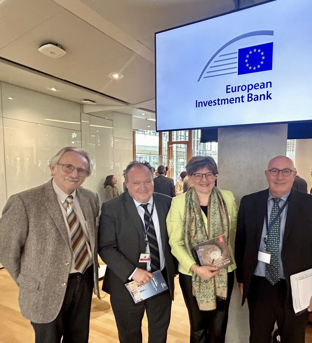 Sneška Quaedvlieg-Mihailović (@sneskaen) on Twitter photo Excellent day in #Luxembourg at <a href="/EIB/">European Investment Bank</a> Annual Dialogue with #civilsociety: great opportunity for <a href="/europanostra/">Europa Nostra</a> as proud partner of <a href="/EIBINSTITUTE/">EIB INSTITUTE</a> led by <a href="/sdustdar/">Shiva Dustdar</a>, to meet with President <a href="/NadiaCalvino/">Nadia Calviño</a>, VP #AmbroiseFayolle & VP <a href="/KyriacosKa/">Kyriacos Kakouris</a> and discuss ways to intensify cooperation. Excellent day in #Luxembourg at <a href="/EIB/">European Investment Bank</a> Annual Dialogue with #civilsociety: great opportunity for <a href="/europanostra/">Europa Nostra</a> as proud partner of <a href="/EIBINSTITUTE/">EIB INSTITUTE</a> led by <a href="/sdustdar/">Shiva Dustdar</a>, to meet with President <a href="/NadiaCalvino/">Nadia Calviño</a>, VP #AmbroiseFayolle & VP <a href="/KyriacosKa/">Kyriacos Kakouris</a> and discuss ways to intensify cooperation.