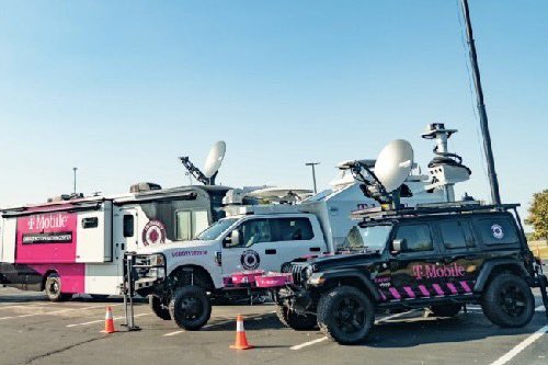 DerKaterX's tweet image. Hey @Telekom_hilft @deutschetelekom  haben wir in Deutschland - Österreich - Schweiz auch  XL SatCOLTs oder XL SatCOWs ?

Wenn nicht, ich habe da mal eine Idee 😬.

#telekom #resilienz #kommunikation  #telefonie #information #bevölkerungsschutz #katastrophenschutz 

📸telekom