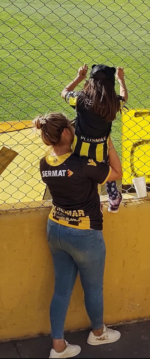 Hoy, cumple 114 años mi queridísimo Club Olimpo... <a href="/Olimpo_Oficial/">Club Olimpo</a>

El más grande del sur Argentino!!
                         
                        🖤💛🖤

..."Olimpo yo te sigo queriendo aunque pasen los años"...