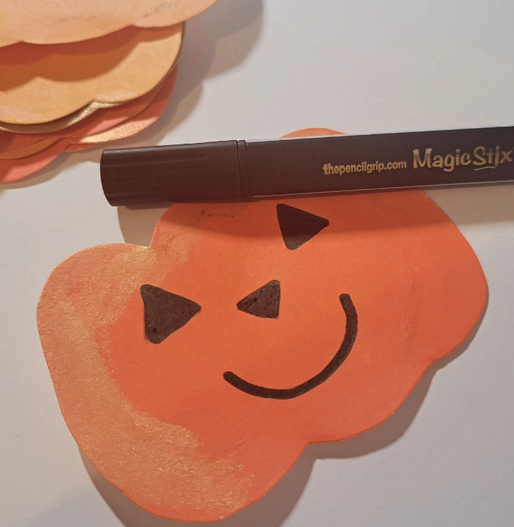 tpgcreations's tweet photo. DIY Pumpkin Emotions! Reflect your autumn vibes without the mess! 🎃🍁 @keepme_busy https://t.co/PXgqyeRO9M