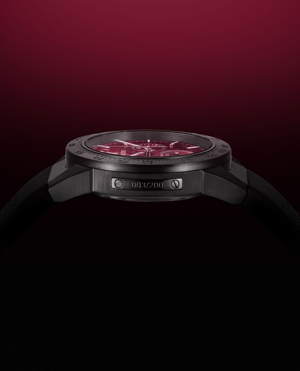 🀄️🀄️🀄️ This capsule is crafted for those who embrace the relentless pursuit of precision and power. The deep scarlet dial isn’t just a striking visual—it’s a symbol of unstoppable momentum and strength. ⁠

⁠
#LiveDayOne⁠
#Vincero
