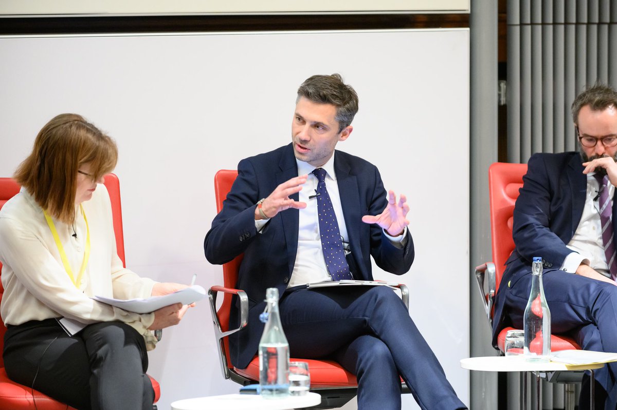 International experts &amp; independent researchers from the EU, the U.K. and from across 🌍 gathered to share insights and discuss potential collective responses to the growing challenges posed by FIMI.