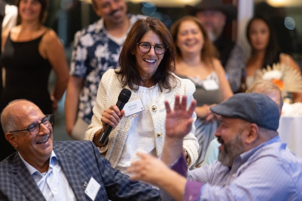 It was a beautiful evening for celebrating our 35th anniversary with dining, drinks, and dancing! 🎉🎂🥳