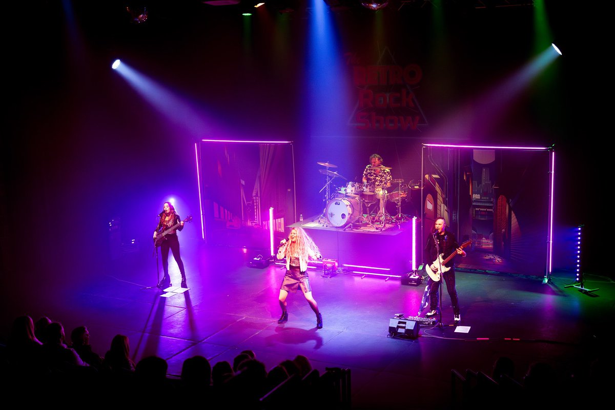 The Retro Rock Show tweet media