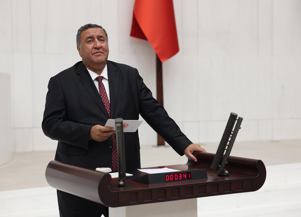 fethigurer's tweet photo. Kamuda tüm taşeronda kalanların ve Belediye şirket işçilerinin  asıl işin kadrosunun  verilmesi için  kanun teklifim TBMM Genel Kurulunda iktidar milletvekilleri oyları ile ret edildi. https://t.co/TVJdPOmvCg