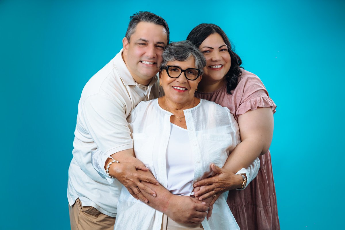 LaPerlaPR's tweet image. Löfte Contigo: nueva campaña educativa para prevenir el cáncer | tinyurl.com/3nsnkjjw

A través de eventos, talleres y contenido educativo, la empresa se dedicará a proporcionar recursos útiles y apoyo a quienes lo necesiten.