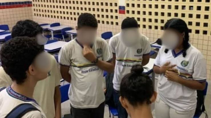 Notícias Paralelas tweet media