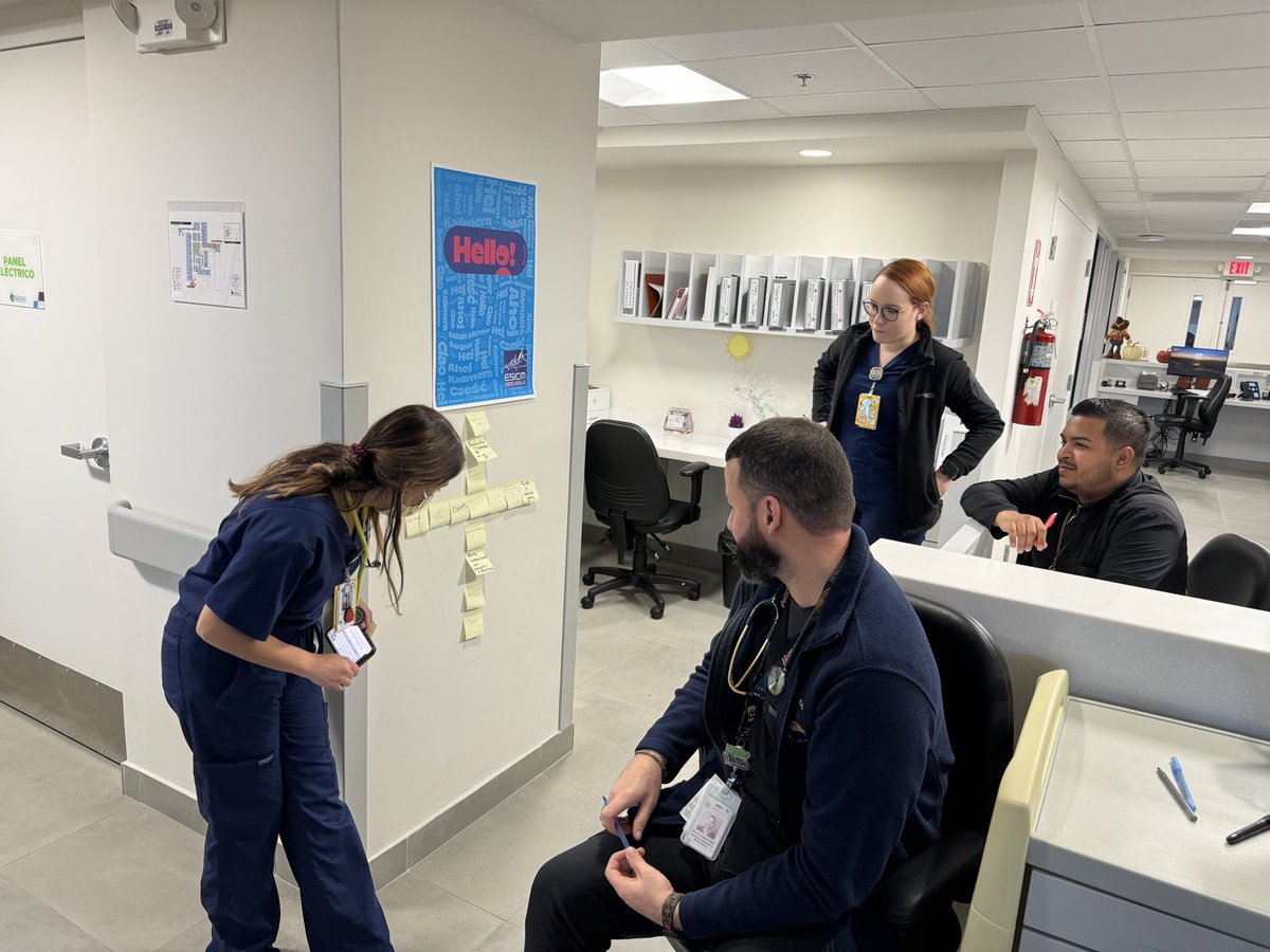 kikitovader's tweet photo. In 🇵🇷, we’re 💯 on board with the #HELLO_Trial, re-emphasizing kindness to caregivers in the ICU ⁦@GlorieCCM⁩⁦@ElieAzoulay5⁩ 😊 https://t.co/BVRPAiSrYw