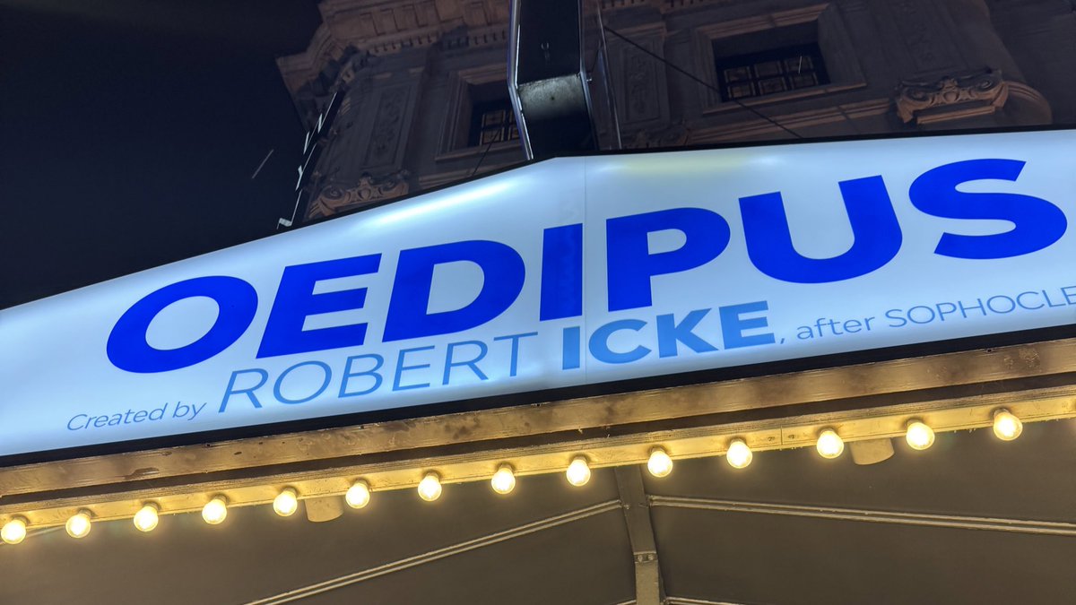 Outstanding  performances from Mark Strong and Lesley Manville  in #OedipusThePlay. Even though I knew where story was going (clue in the title!) I still gasped in the end.  Recommend