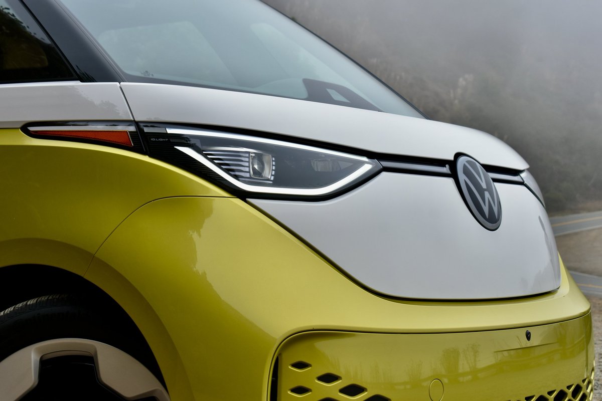 Stephen Edelstein tweet media