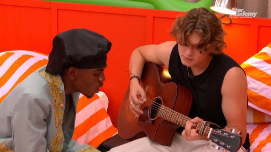 niane🫐 tweet media