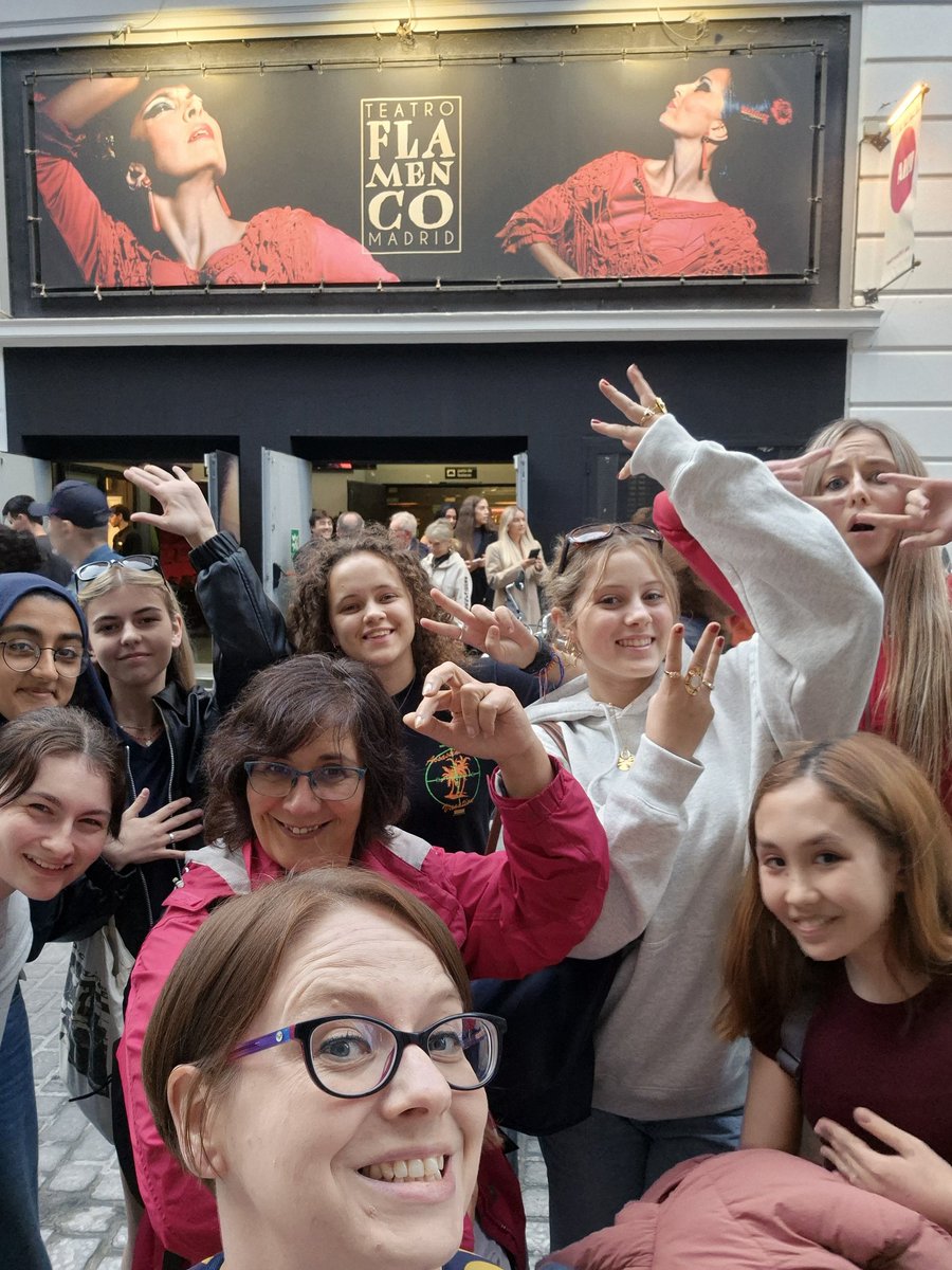 AHS_hispanists's tweet photo. Tonight, we saw an amazing show at @TeatroFlaMadrid 💃🏻 ¡Olé!

Getting us in the mood for House Dance at @AylesburyHigh next week! @AHSDancedept 💃🏻💃🏻💃🏻

#AHSmadrid24 https://t.co/mvPRsKq9Sz