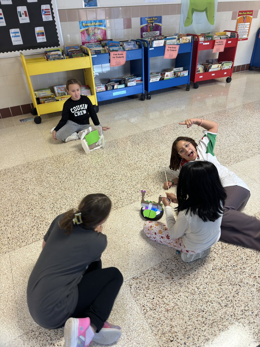 GallMr's tweet image. ISS docking simulation. @PotowmackES @PropelLevel #eaglesdeserveit