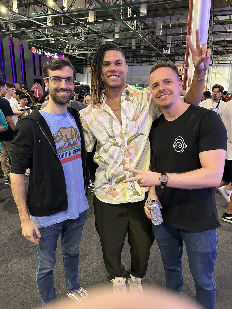 Menexca - Alexandre Menescal tweet media