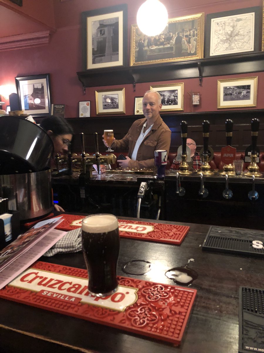 RealIanBrown73's tweet image. Great night with @TikkaTemple in a northern boozer #HittheNorth #Wigan