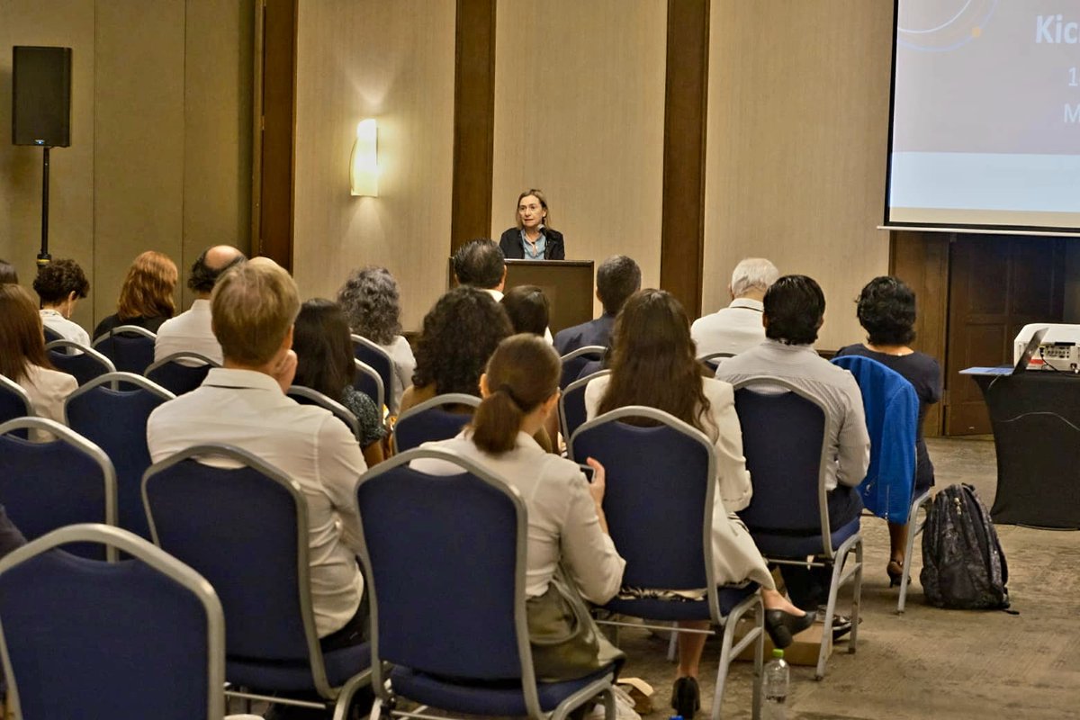 Agencia Francesa de Desarrollo (@afd_es) on Twitter photo #México 🇲🇽 #CostaRica 🇨🇷 #Haiti 🇭🇹 | Promovemos #OneHealth, que se ha vuelto esencial tras el Covid-19. Participamos al lanzamiento del proyecto #PREACTS-ASAMCO por <a href="/delphborione/">Delphine Borione</a>, una iniciativa @PREZODE_Intl contra enfermedades zoonóticas en #Yucatán, con @UNAM_mx e @IRD_fr💪 #México 🇲🇽 #CostaRica 🇨🇷 #Haiti 🇭🇹 | Promovemos #OneHealth, que se ha vuelto esencial tras el Covid-19. Participamos al lanzamiento del proyecto #PREACTS-ASAMCO por <a href="/delphborione/">Delphine Borione</a>, una iniciativa @PREZODE_Intl contra enfermedades zoonóticas en #Yucatán, con @UNAM_mx e @IRD_fr💪