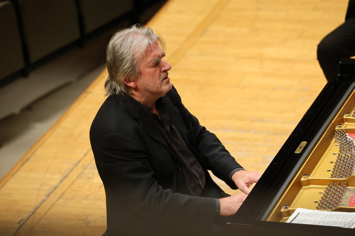 National Concert Hall (@nch_music) on Twitter photo What a spectacular grand finale! <a href="/camerataireland/">Camerata Ireland</a>, the phenomenal Patrick Rafter and <a href="/wbarrydouglas/">Barry Douglas</a> joined us this evening to mark 25 wonderful years! What a spectacular grand finale! <a href="/camerataireland/">Camerata Ireland</a>, the phenomenal Patrick Rafter and <a href="/wbarrydouglas/">Barry Douglas</a> joined us this evening to mark 25 wonderful years!