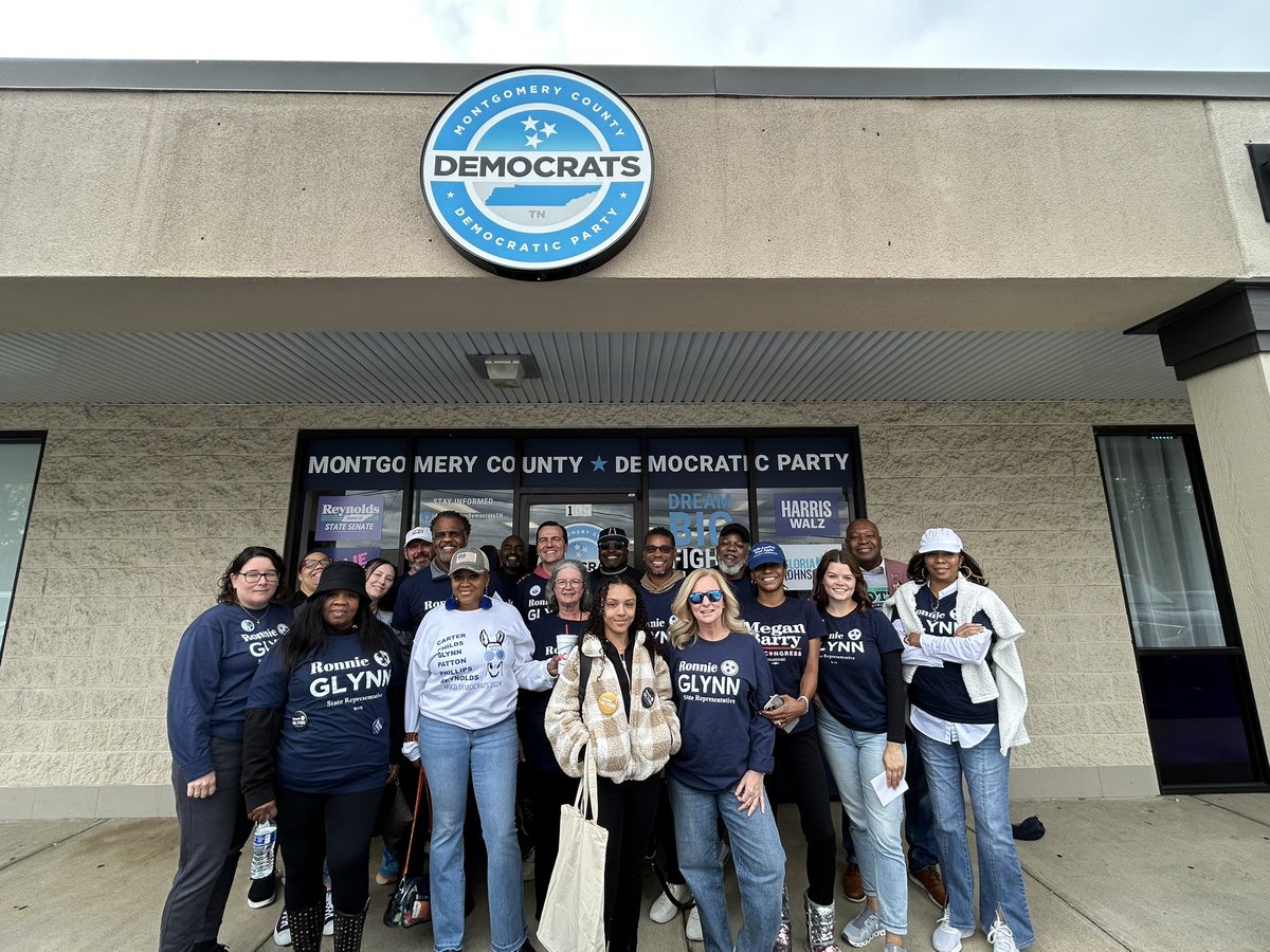 We are knocking lots of doors in Clarksville. We believe in <a href="/ronniefor67/">Rep. Ronnie Glynn</a>