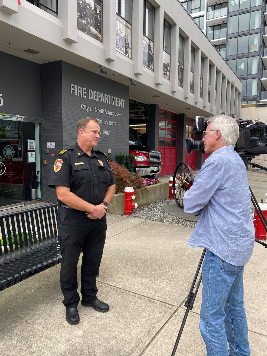 The North Vancouver City Fire Department Little Library is officially OPEN! Today, our department and local community members celebrated the grand opening of our community little library with a ribbon-cutting ceremony and a speech by Deputy Chief Owens and Mayor Linda Buchanan.