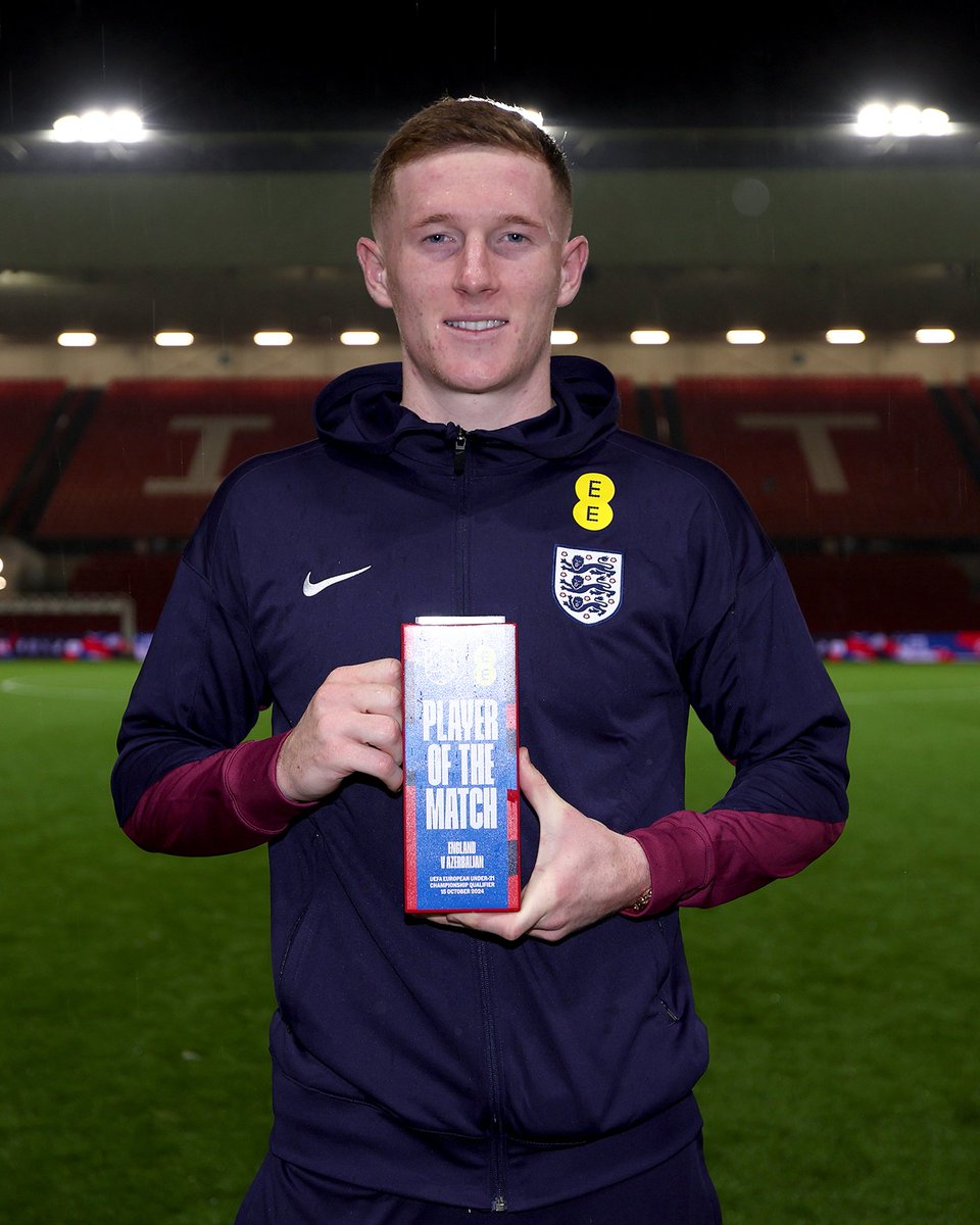 Excellent Elliot ✨

Your #YoungLions Player of the Match connected by <a href="/EE/">EE</a> is Elliot Anderson 🙌