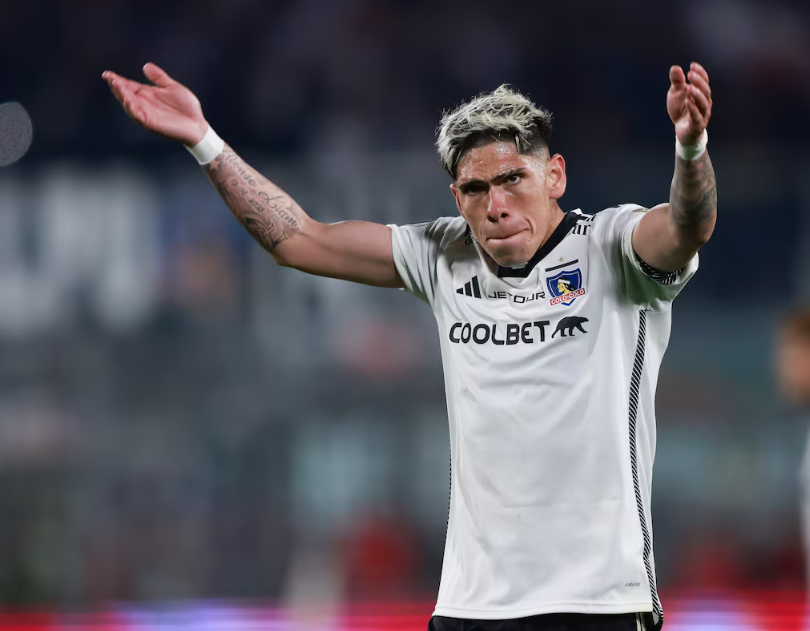 🚨 Golpe para Colo Colo: la ANFP le avisa por escrito al Cacique que Carlos Palacios no puede jugar ante La Calera
latercera.com/el-deportivo/n…