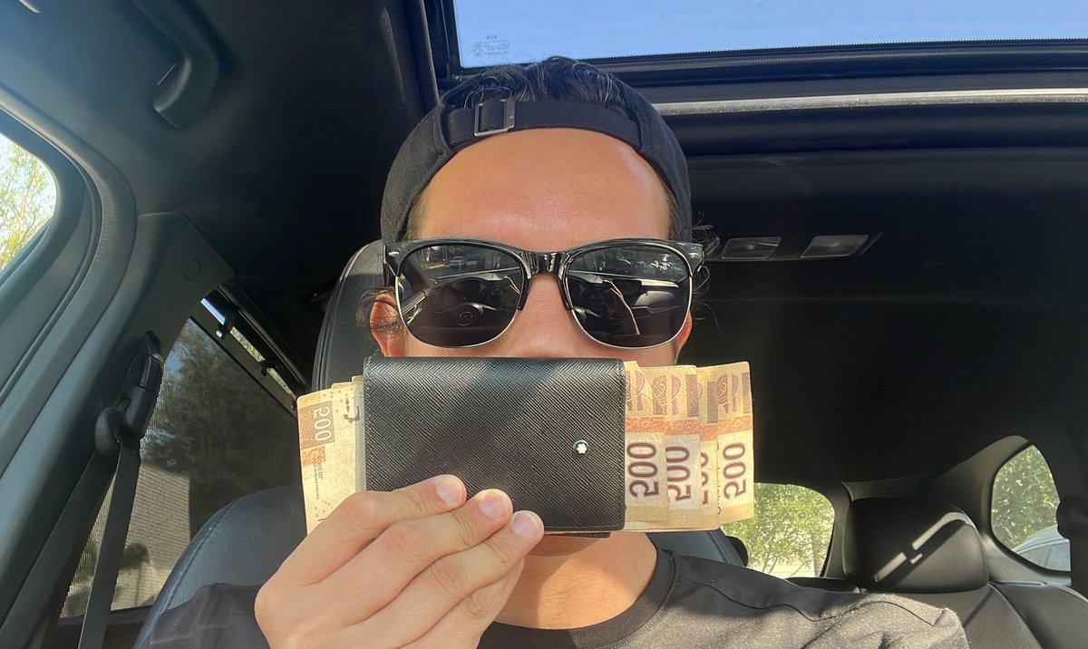 GrandSlam_Picks's tweet image. Uno de los ganadores del sorteo NO me sigue y así no se pinches puede

Follow MASIVO ahora MISMO

Sortearé 2 Lugares más de $250 c/u

Entre los 🔁🔁🔁🔁🔁🔁🔁

Este dinero es para ti 🫂