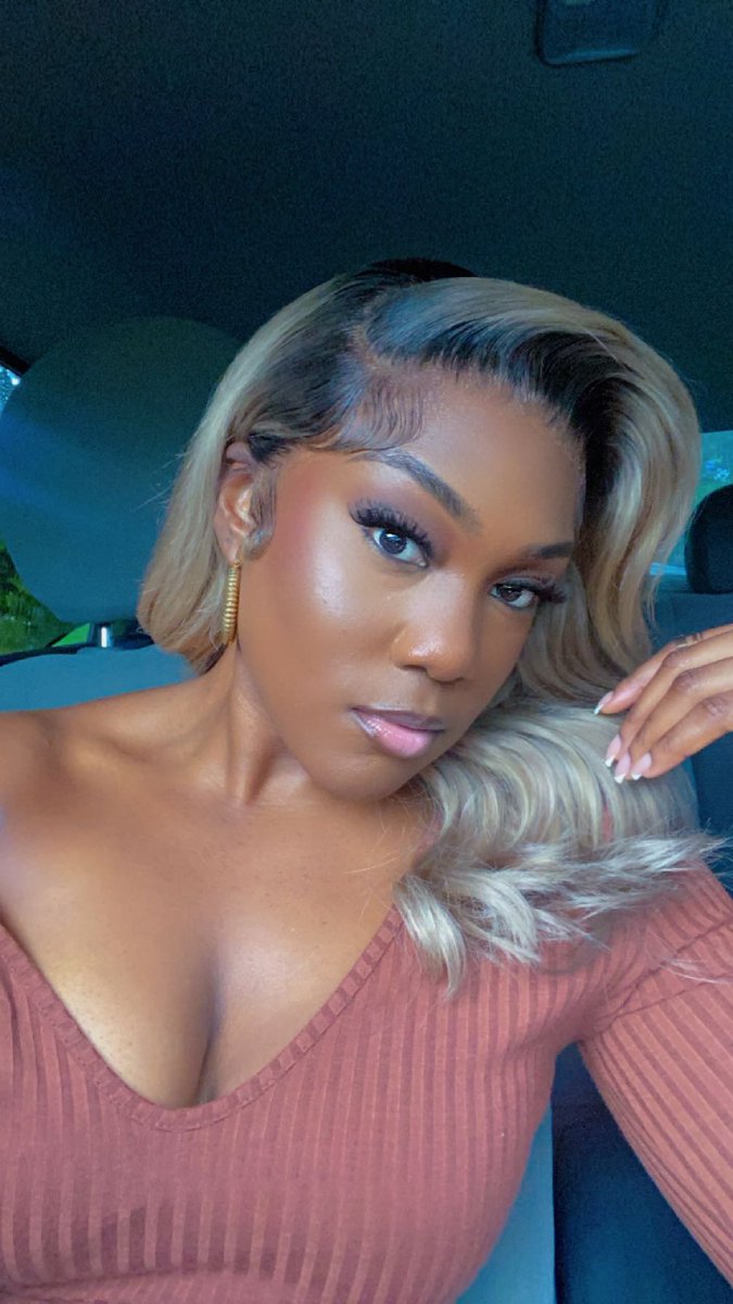 _lecharmewigs's tweet photo. This is your sign to try ash blonde 🔥
Wig from: 
https://t.co/MhNvQY7X4m

https://t.co/ZpFUHjF1xk https://t.co/g1Ge0CKRlW