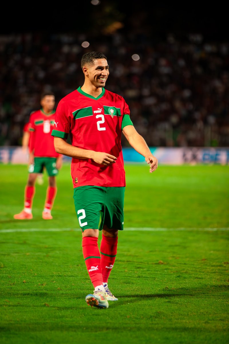 AchrafHakimi's tweet photo. 2 of 2 🇲🇦
Merci Oujda! https://t.co/LIBrC4c1DZ