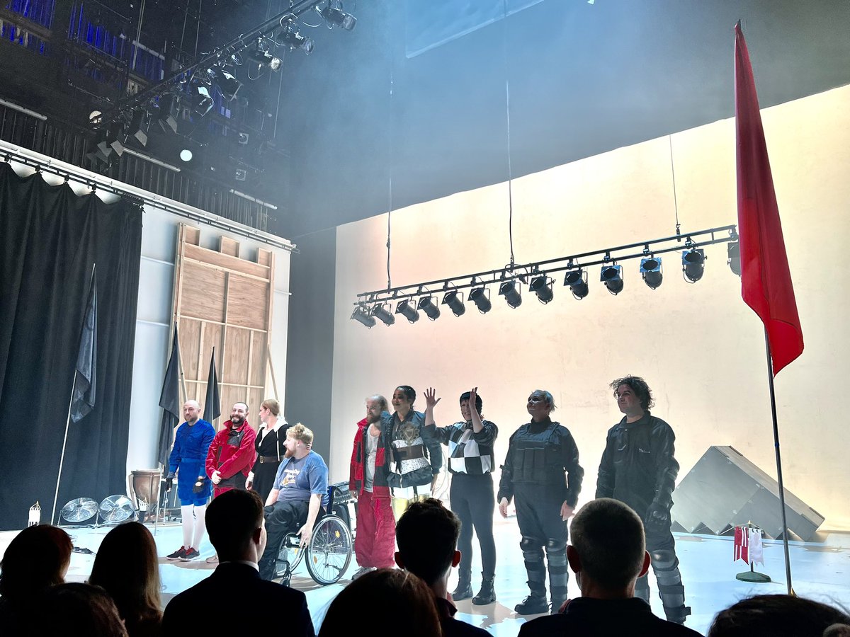 Dr. Martin Moore (@mpdm) on Twitter photo A privilege to watch <a href="/micktheejit/">Michael Patrick</a> outstanding performance in his very personal and emotional adaption of #tragedyofrichardIII highly recommend to go see it <a href="/LyricBelfast/">Lyric Theatre Belfast</a> <a href="/BelfastFestival/">Belfast International Arts Festival</a> #Shakespeare #BIAF24 A privilege to watch <a href="/micktheejit/">Michael Patrick</a> outstanding performance in his very personal and emotional adaption of #tragedyofrichardIII highly recommend to go see it <a href="/LyricBelfast/">Lyric Theatre Belfast</a> <a href="/BelfastFestival/">Belfast International Arts Festival</a> #Shakespeare #BIAF24