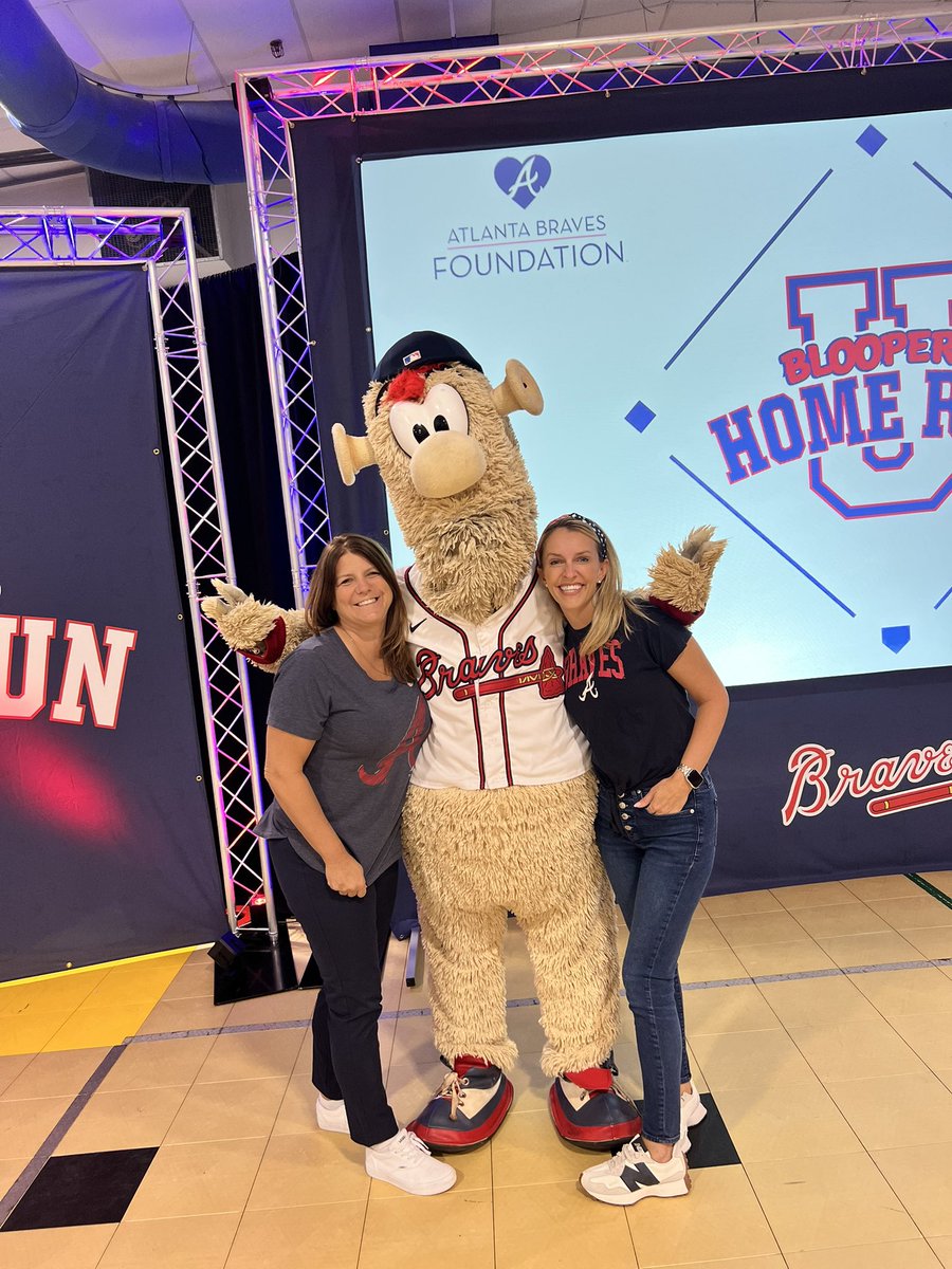 It was a fun morning hanging with Blooper <a href="/Comptoncubs/">Compton Elementary</a>