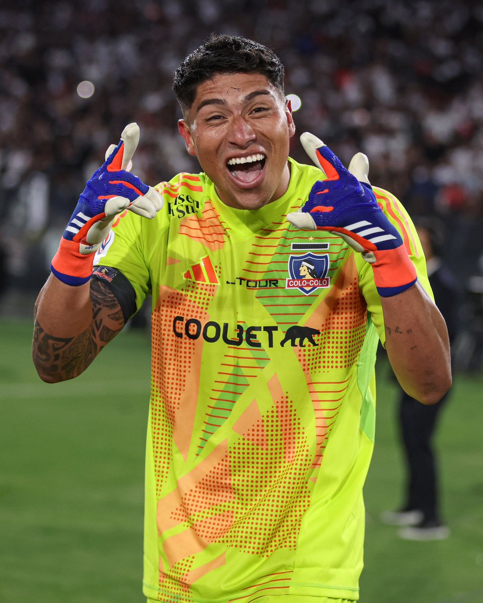 ColoColo's tweet photo. 𝐐𝐮𝐞 𝐚𝐥𝐞𝐠𝐫𝐢́𝐚, 𝐪𝐮𝐞 𝐚𝐥𝐞𝐠𝐫𝐢́𝐚 🎶

¡Vamos Colo-Colo! ⚪⚫ https://t.co/JfmGSj03BK