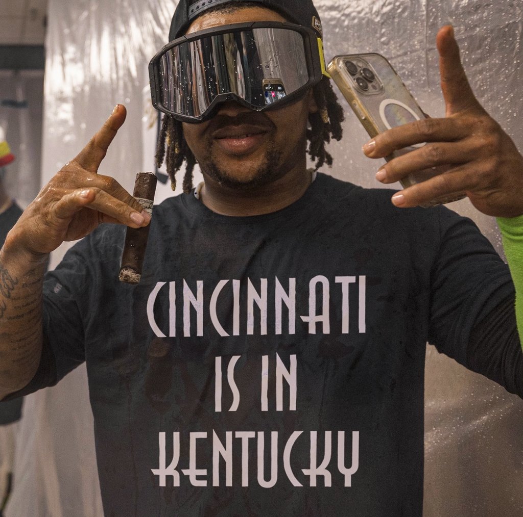 Votto De La Cruz tweet media