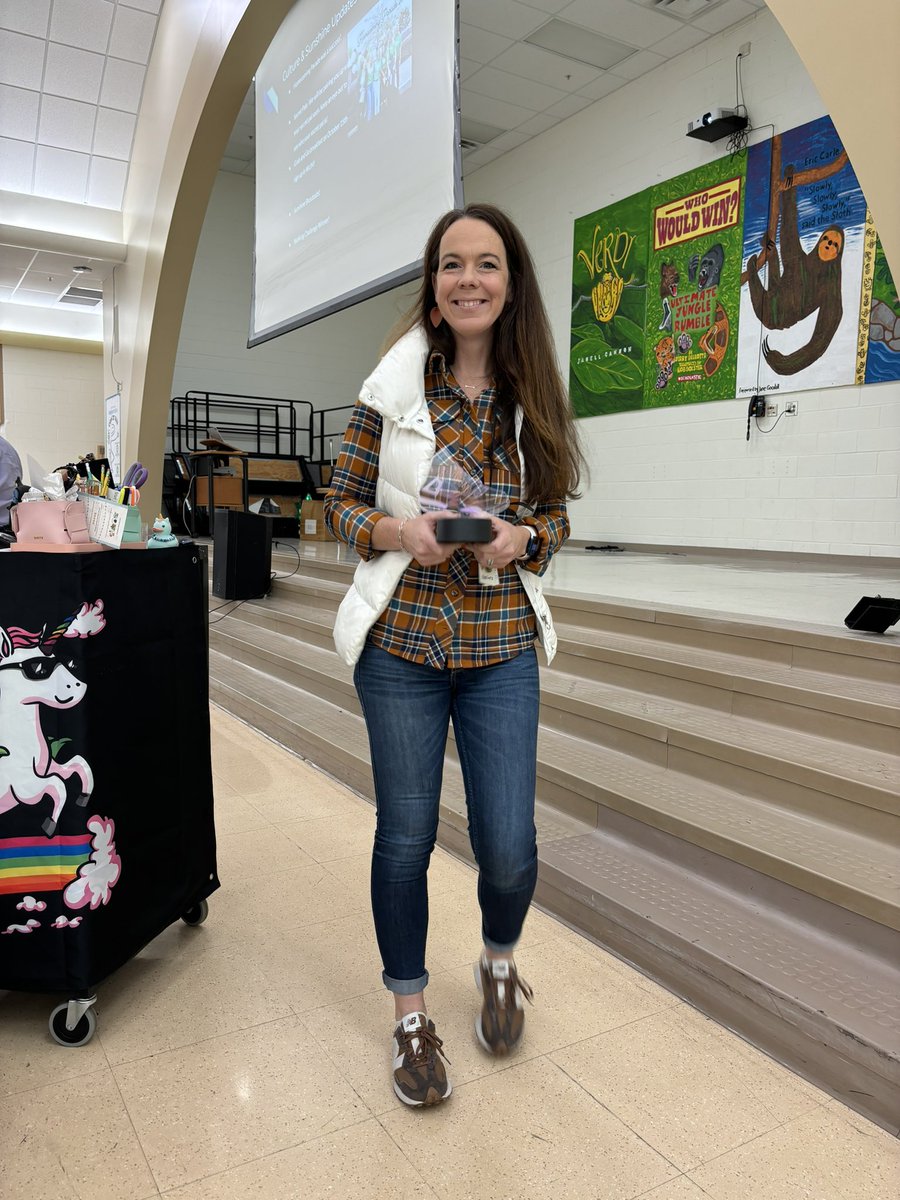 Melissa Bly (@mrsbly_mecc) on Twitter photo Congratulations to Christy Moreland, our September Walking Challenge Winner! 👟<a href="/christycoffee/">Christy Moreland</a> <a href="/MasonSchools/">Mason City Schools</a> Congratulations to Christy Moreland, our September Walking Challenge Winner! 👟<a href="/christycoffee/">Christy Moreland</a> <a href="/MasonSchools/">Mason City Schools</a>